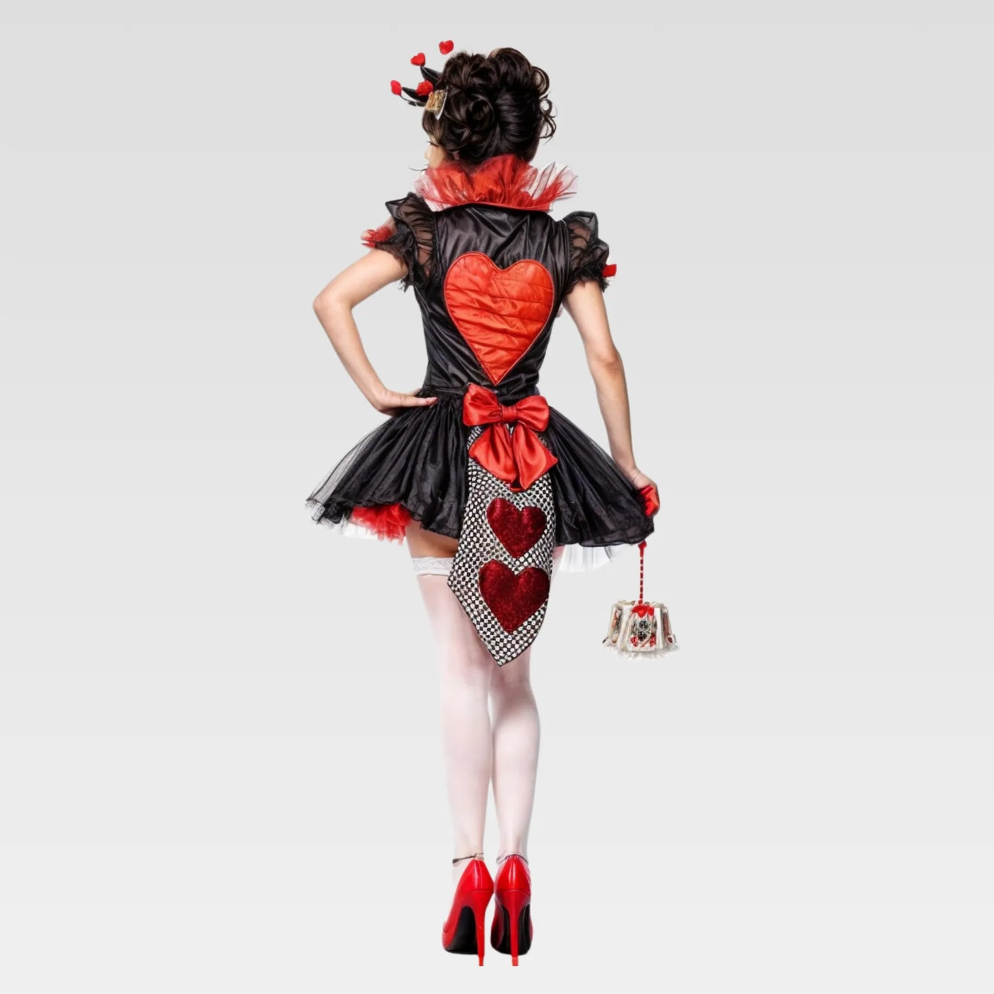 Reina de corazones moño.